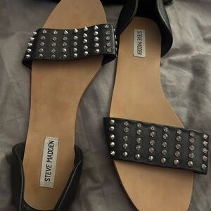 Steve Madden Black Studded Sandals 10